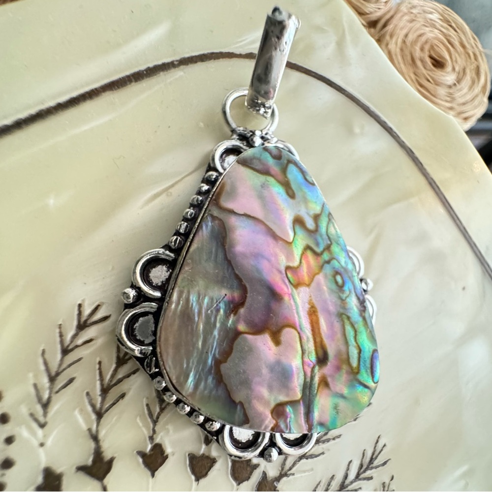 ABALONE SHELL PENDANT NECKLACE| 925sp| CHAIN 18”